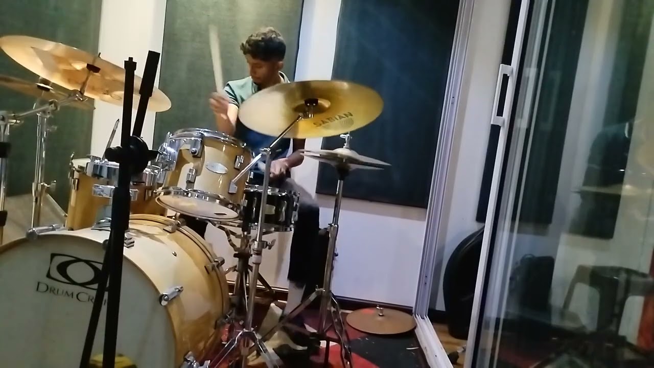 Paavalan  SOLA VEERAMUNDAR : Speak Low