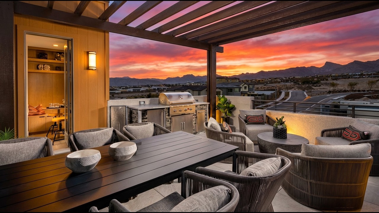 You Won’t Believe This $635K Summerlin Townhome With a Rooftop Deck