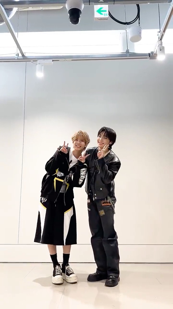 Hollow』Dance challenge #I_N w/ #NEXZ #YUKI