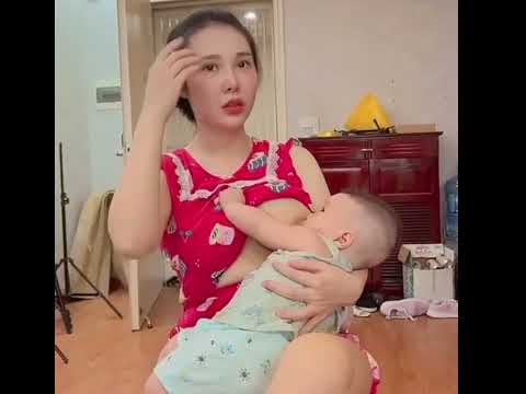 kasih ibu kepada anak( menyusui anak penuh kasih kasayang) #breastfeeding