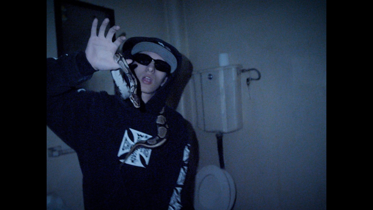 Watch Blagh - m4 on YouTube Watch Blagh - m4 on YouTube