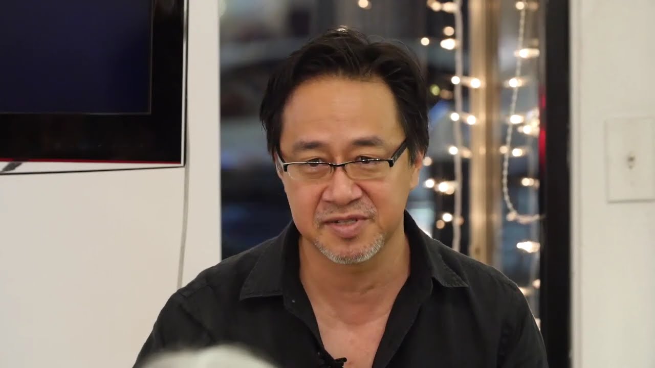 Artist Talk; Mark Mitsuda and his Wave-Forming Glass Techniques