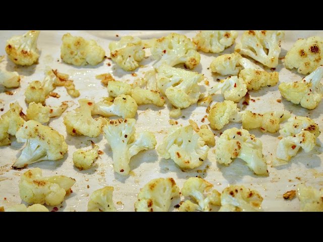 How to Cook Roasted Cauliflower with Garlic (Baked in the Oven)