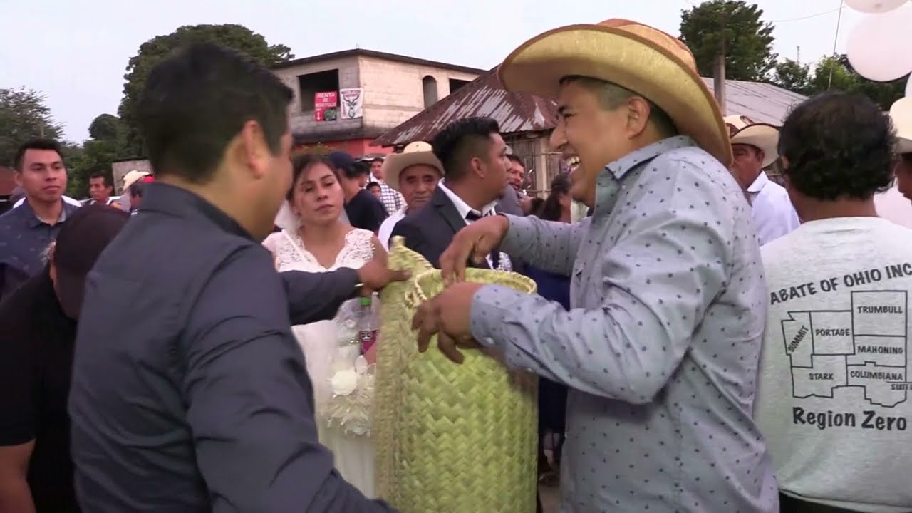 BODA TRADICIONAL DE MONY Y GERARDO EN SANTA ROSA TETLAMA, ORIZATLAN, HGO