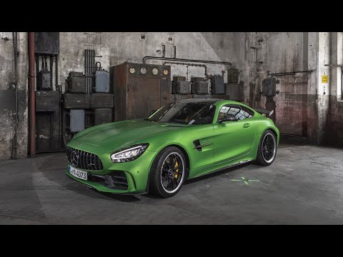 2020-mercedes-benz-amg-gt-r