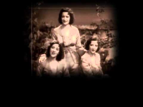 The Boswell Sisters - Between the devil and the deep blue sea (1932).wmv