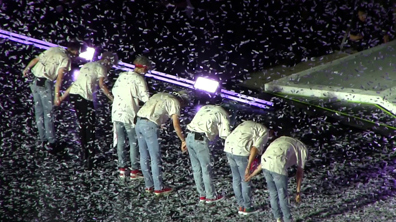 [Fancam] BTS Answer: Love Myself 19012019 Singapore