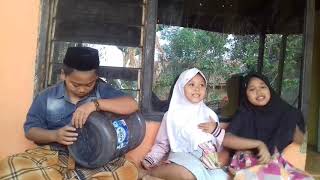 Man Ana Di Iringi Dengan Suara Kendang Galon | Hanya Memanfaatkan Waktu Luang