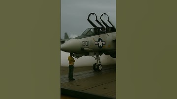 I used AI to generate a 1/72 scale diorama of the F-14 tomcat , and then animated it with AI.