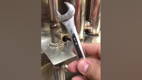 How to replace an AHS-D outlet temperature sensor