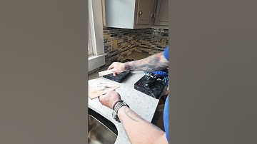 Making Quartz Countertop Seam Vanish!!