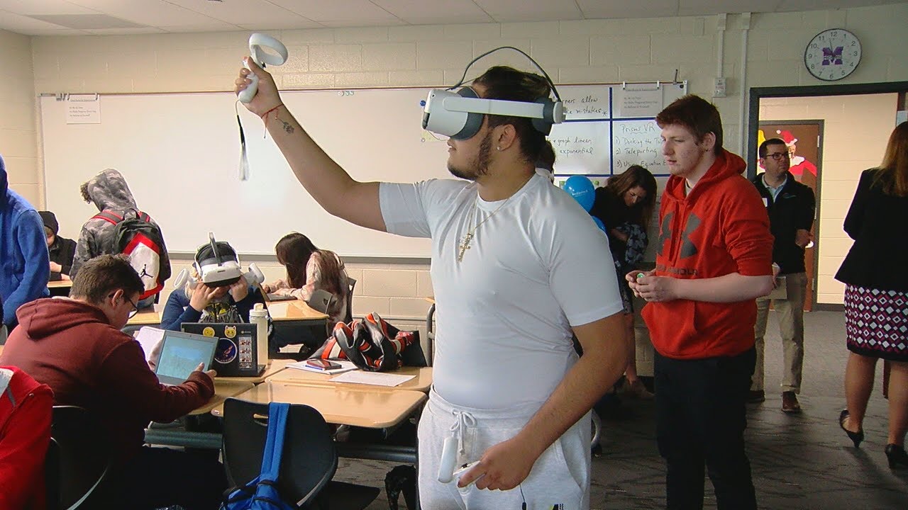 VR in the classroom: How virtual reality is helping local students ...