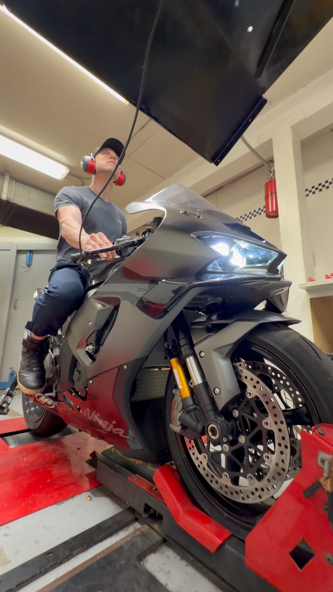 2026 Kawasaki ZX-10R Makes 205WHP on the Dyno with BT Moto! - YouTube