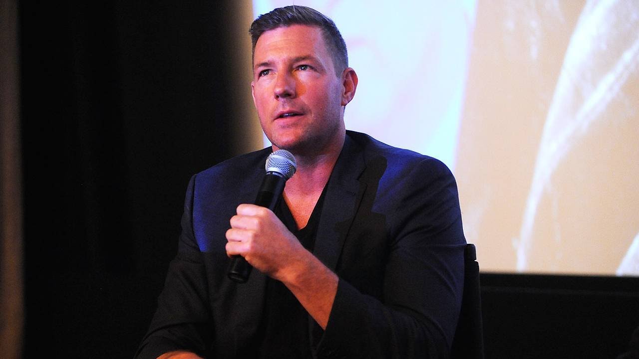 Actor, Producer, New Yorker Ed Burns Marks 9/11 at Charity Event - YouTube