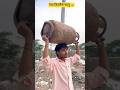 गैस सिलेंडर हुआ महंगा #🤣#YouTubeShorts #FunnyShorts #Comedy #DesiJugaad #ViralShorts #GobarCylinder