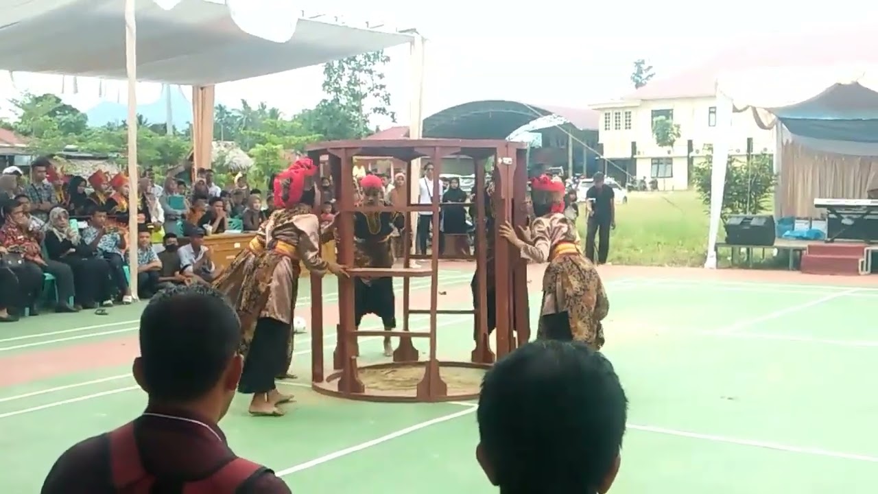 TARI KREASI FLS2N DINAS PENDIDIKAN KOTA PAYAKUMBUH 2022