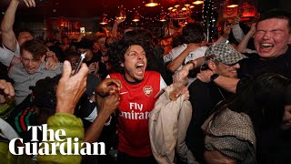 Download lagu Arsenal fans react to first Premier League title in 22 years