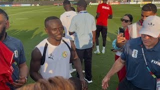 Émouvant Sadio Mané Et Les Lions Communient Avec Les Sénégalais De New Jersey À Lentraînement