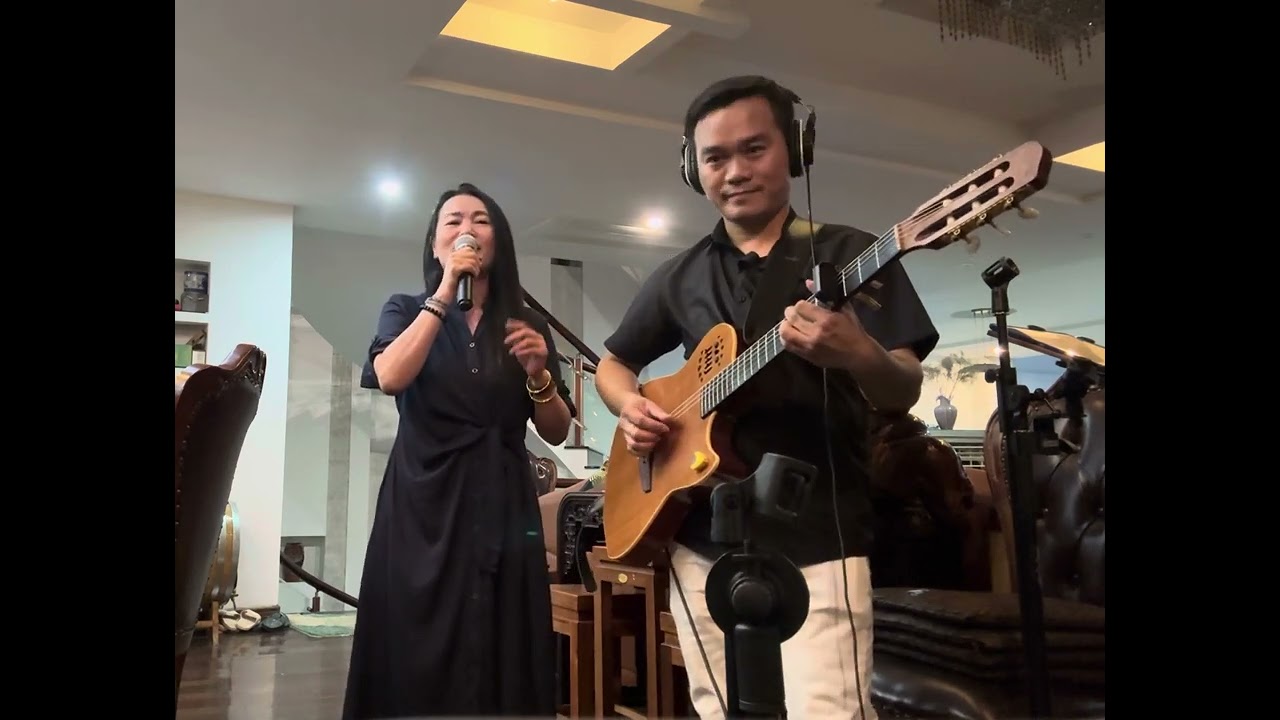 Ngẫu hứng HUẾ-SÀI GÒN-HÀ NỘI (TCS)// Hát hay như Khánh Ly// Ánh Hà vs guitar Nhật Tiến