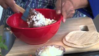 Guatemalan Dobladas | Amalia's Guatemalan Kitchen screenshot 2