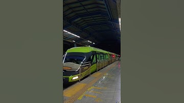 Monorail POV Ride – Urban Travel Vibes 🌆 #Monorail #coversong #mumbai #monorail