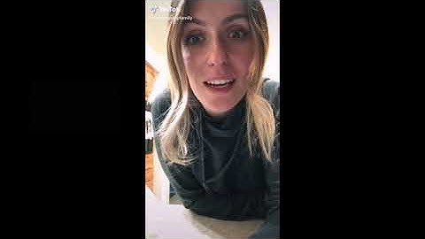 Husbands React To "TikTok/Amazon Leggings"