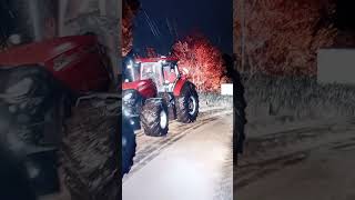 Mit genug Technik kriegt man irgendwann den Anhänger raus #fendt #automobile #ls25 #agriculture