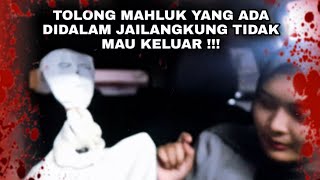 Download lagu MAHLUK DARI JAILANGKUNG NYA GABISA KELUAR !!! DIA MENETAP DISINI 😭