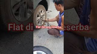 Flat din ang reserba na gulong