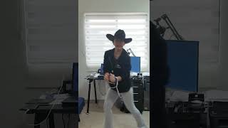 El payaso usa a Odalys 😟