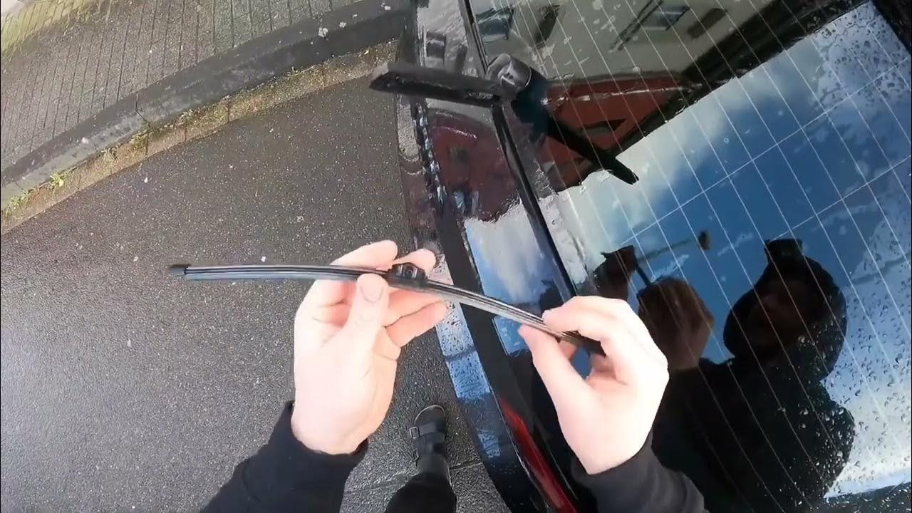 How to replace your rear windscreen wiper (windshield wiper or wiper