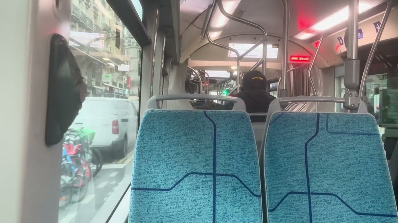 RATP A bord du Heuliez Bus GX 437 HYB n°4434 ligne 26 direction Nation Place des Antilles 