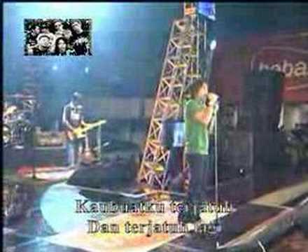 PETERPAN DI DAGO PLASA BANDUNG ( LIVE ) - KUKATAKN DGN INDAH