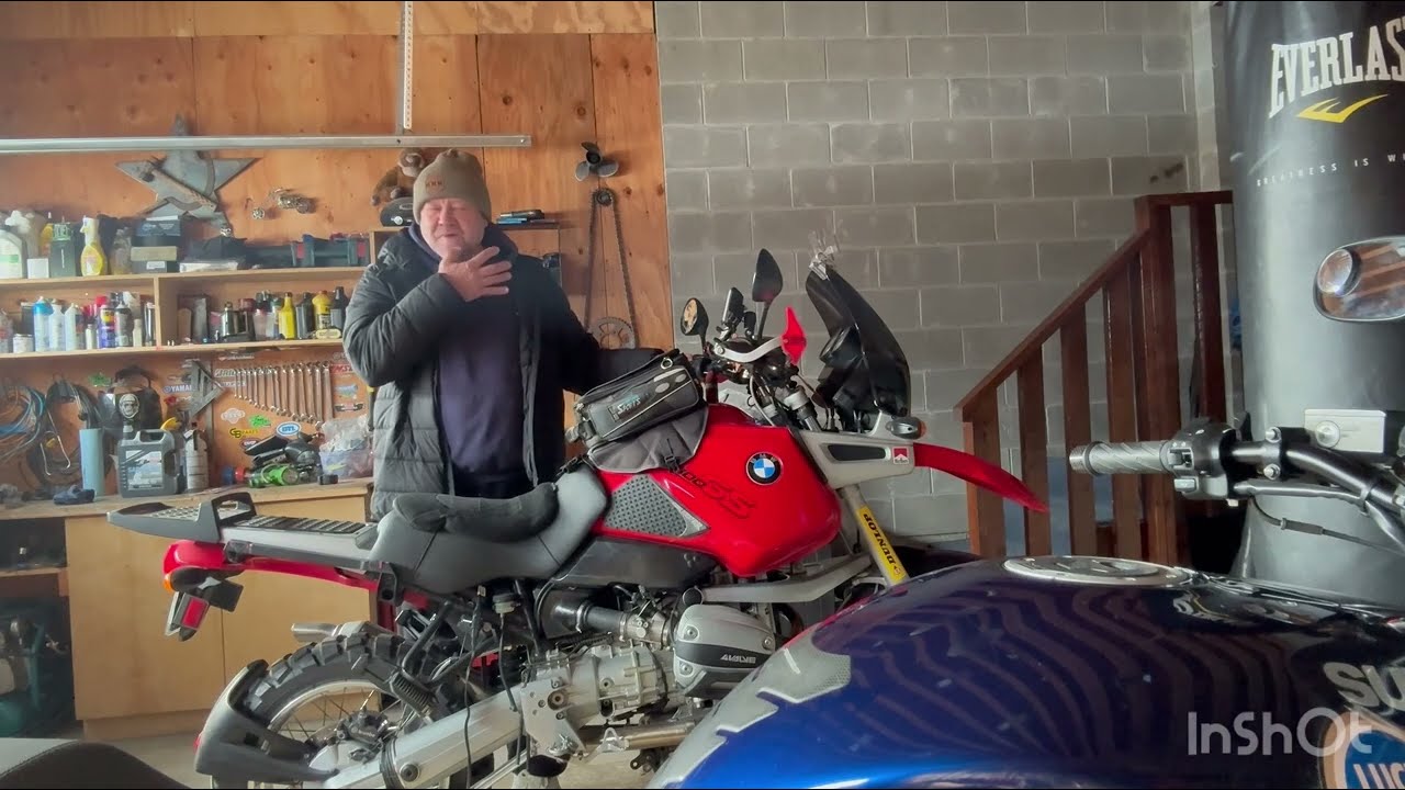 Старый раздолбанный мот по высокой цене.