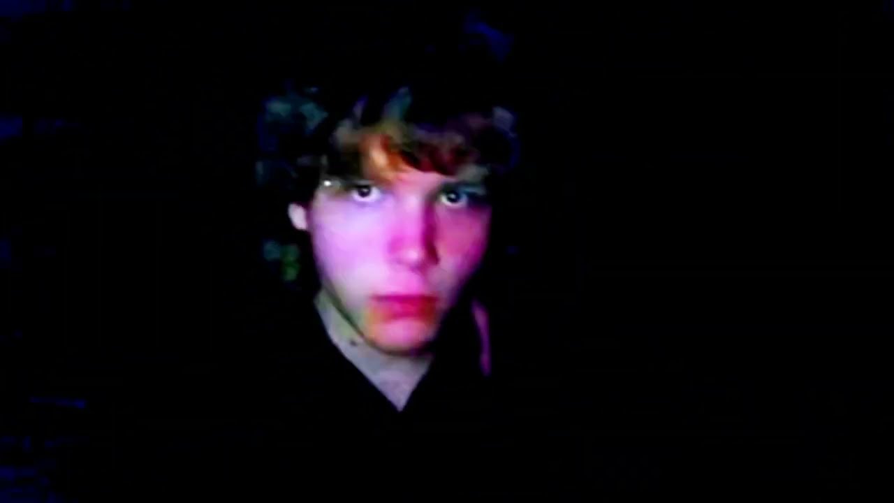 NEWROAAN - GARLANDS (MUSIC VIDEO)