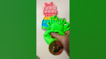 satisfying Popit squishy 🤩 #squishy #funandfidgety #fidgettoys #satisfying #squish #fidget #shorts