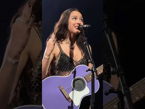 Olivia Rodrigo Crying At Her Grandpa S Birthday Celebrity