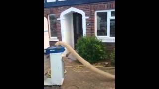 Working On Cavity Wall Extraction | Cavitech UK Limited