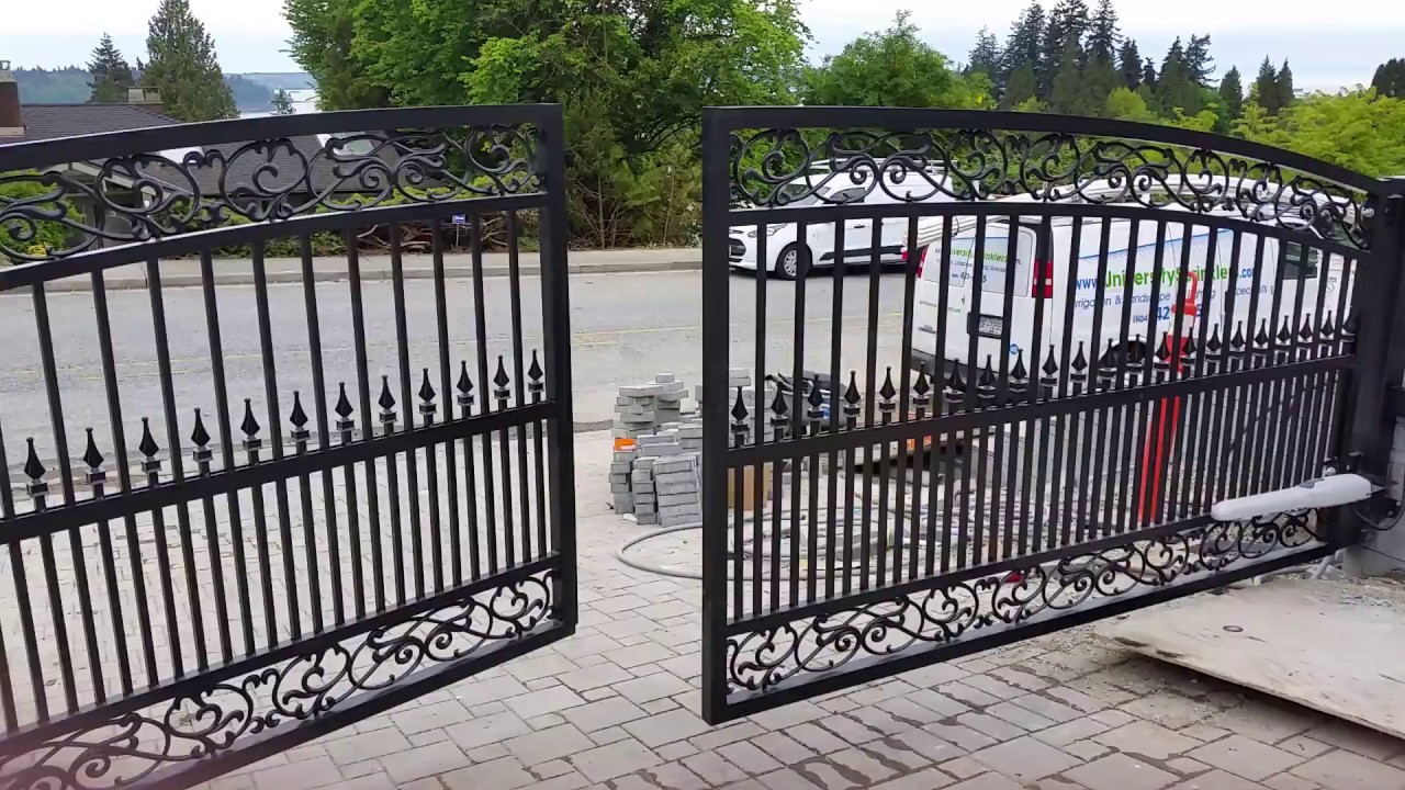 NICE Wingo 4024 - Double swing gate operator installation services in North Vancouver by Royal Gates
