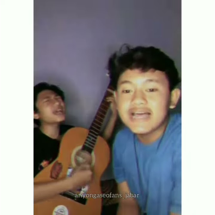 Salam Dariku cover Erlangga Gusfian (story wa 30 detik)