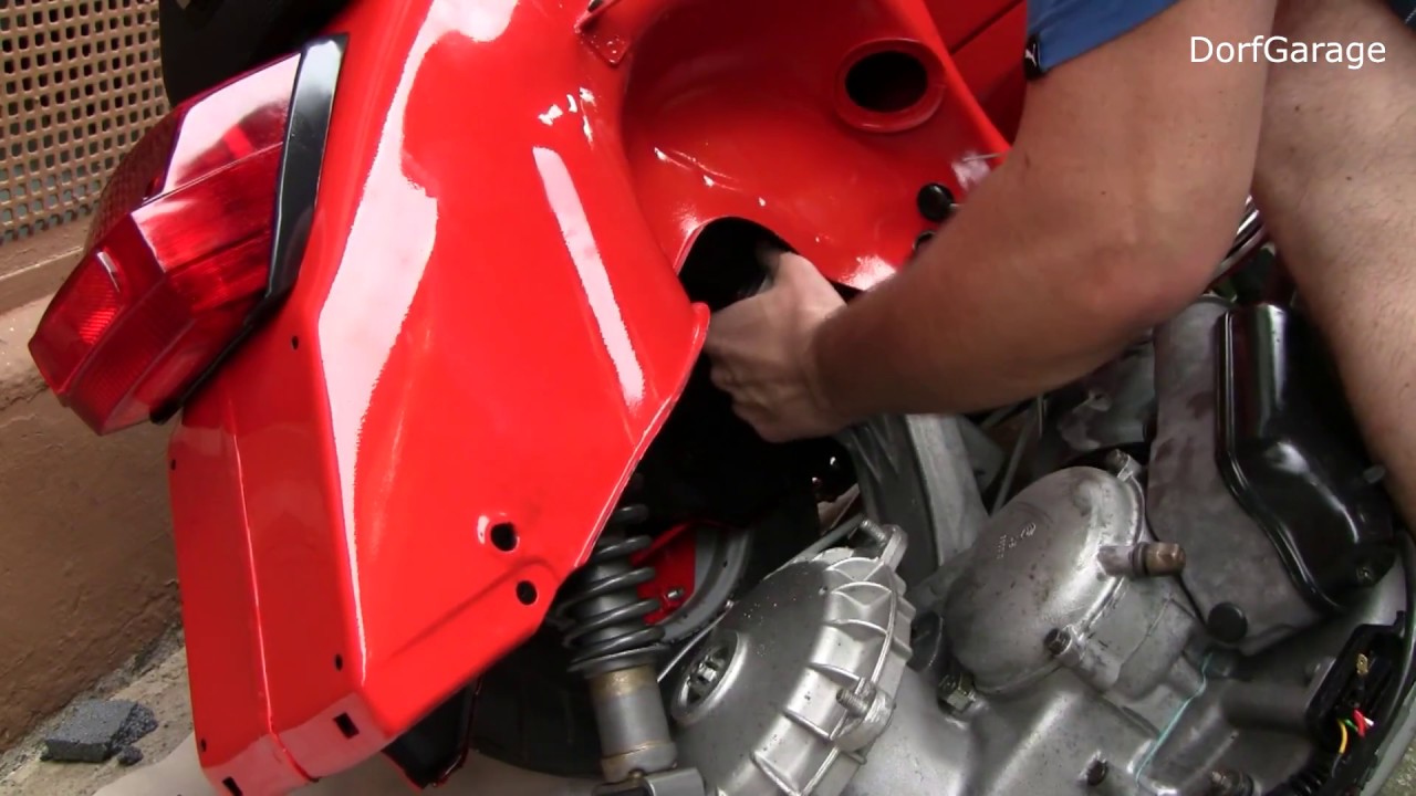 Vespa p80 x -- Teil 31 -- Motoreinbau bzw. HOCHZEIT!