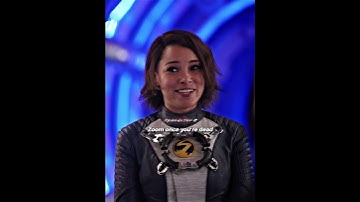 Barry gets a new Flash suit from Nora #shorts