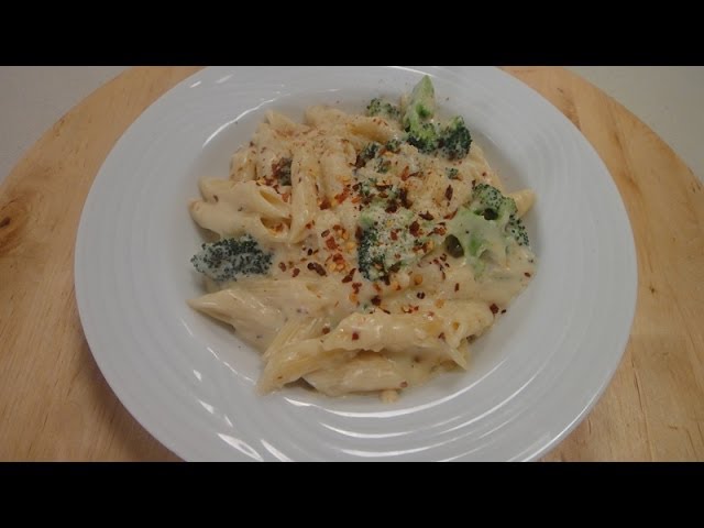 Penne And Broccoli In Creamy Sauce