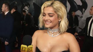 Watch Bebe Rexha Totally Fan Girl Over Angelina Jolie At Maleficent 2 Premiere Exclusive Youtube
