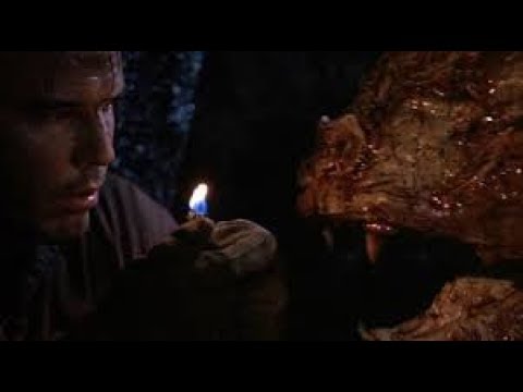 A Criatura do Cemitério (Filme/Terror) -1990- (Completo/Dublado)