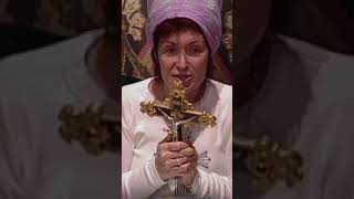 Sharon Osbourne Goes Shopping