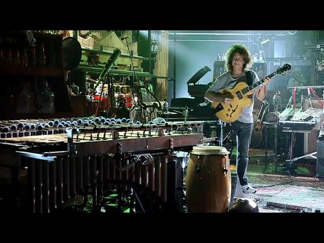 Pat Metheny - Spirit On The Air