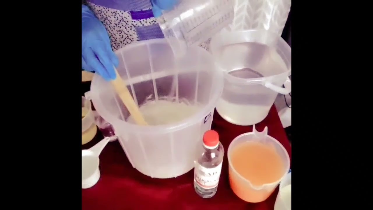 Elaboraciòn del shampoo sin sal💫