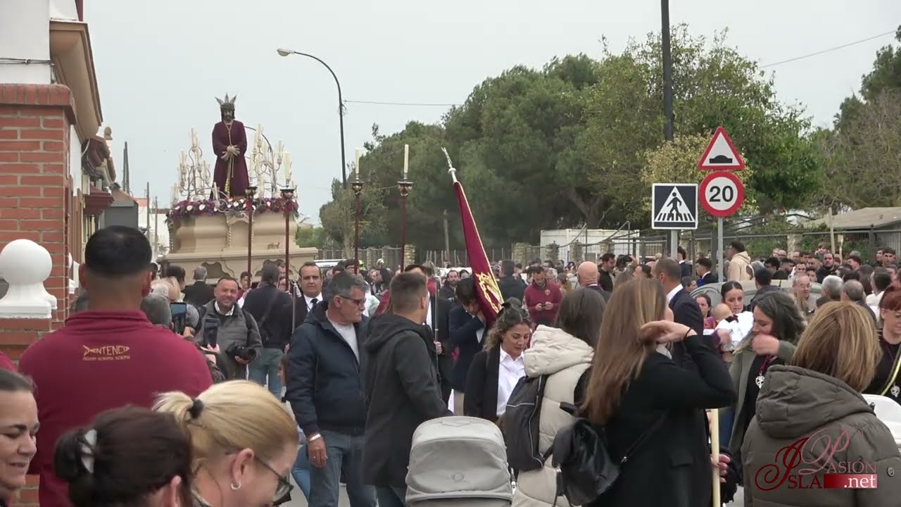 Salida procesional del Cristo de la Sentencia de la Almadraba | 4K | 2024