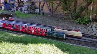 BR212 und BR103 auf der Gartenbahn